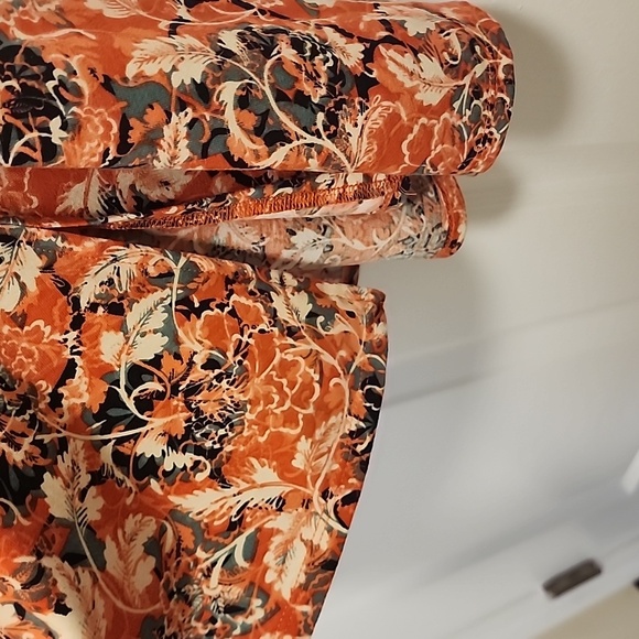 LuLaRoe - Perfect T - XXS - Picture 5 of 7